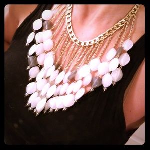 NWOT Dramatic Statement Necklace